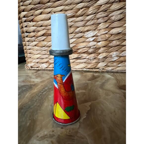 Tin Toy Christmas Horn: Camel & Pyramid - Picture 2 of 7